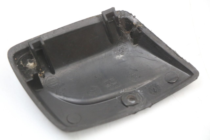 photo de CACHE MAITRE CYLINDRE PIAGGIO XEVO - X EVO 125 (2007 - 2017) - Zoom état d’usage