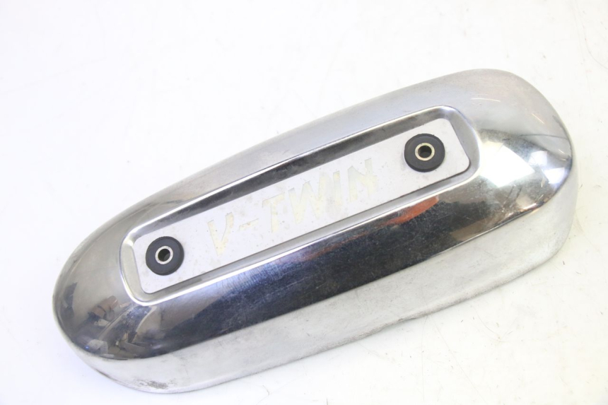 photo de CACHE MOTEUR HYOSUNG GV AQUILA 125 (2000 - 2009) - Points de fixation