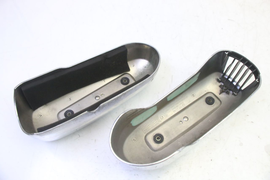 photo de CACHE MOTEUR HYOSUNG GV AQUILA 125 (2000 - 2009) - Marquages et références