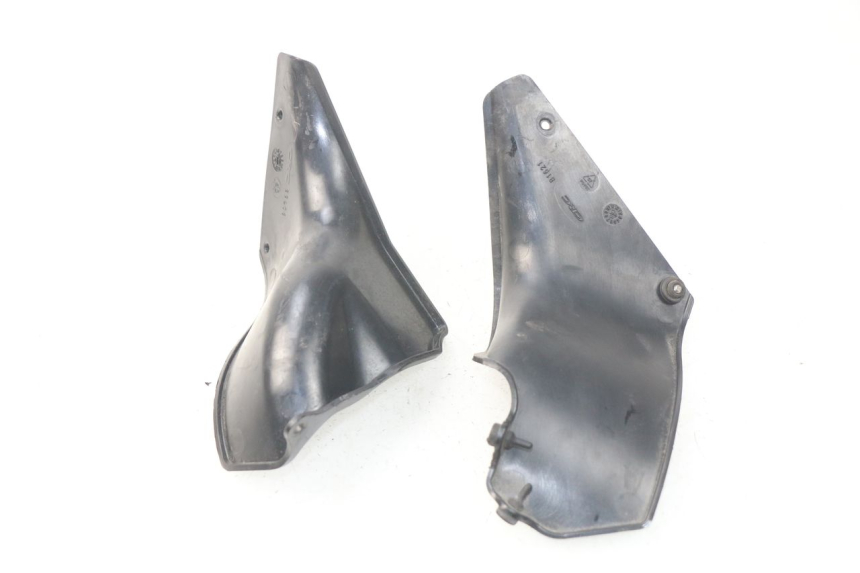 photo de CACHE MOTEUR MV AGUSTA BRUTALE R WALLY 910 (2008 - 2008) - Zoom état d’usage