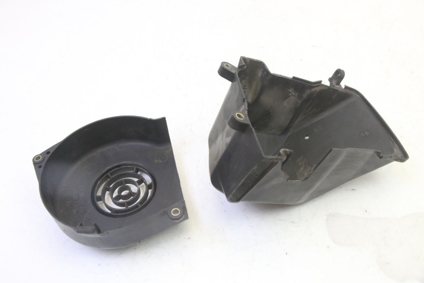 photo de CACHE MOTEUR PEUGEOT CITYSTAR 50 (2013 - 2017) - Autre angle de vue