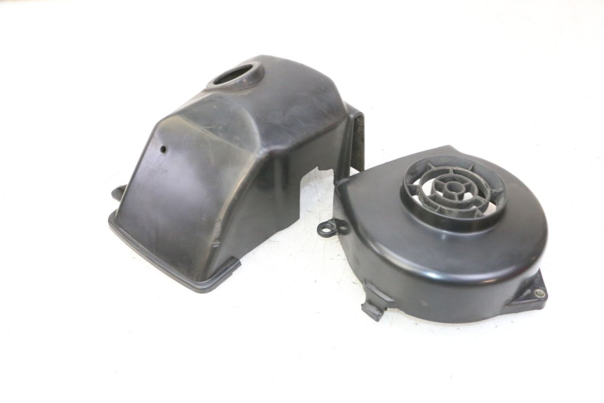 photo de CACHE MOTEUR PEUGEOT CITYSTAR 50 (2013 - 2017) - Autre angle de vue