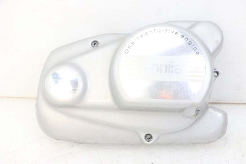 photo de CACHE MOTEUR APRILIA CLASSIC 125 (1995 - 2001) - Vue rapprochée