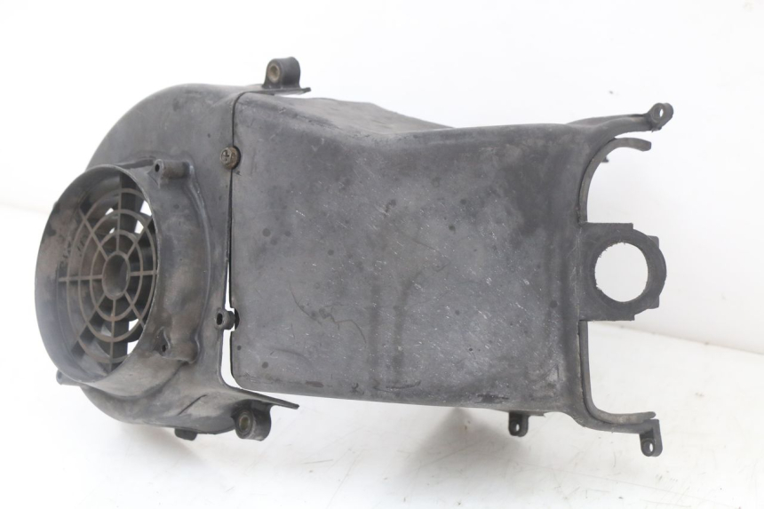 photo de CACHE MOTEUR LONGJIA EASY MAX 125 (2020 - 2024) - Zoom état d’usage