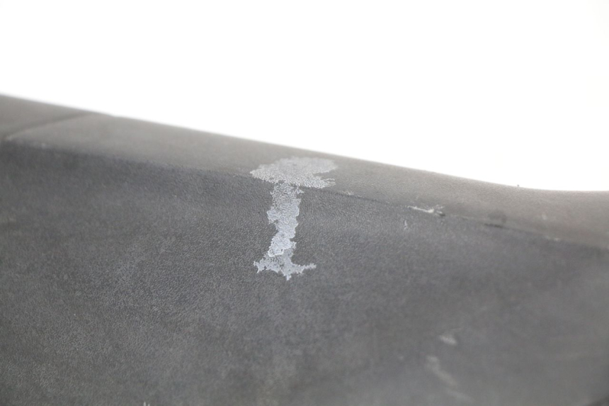 photo de CACHE MOTEUR PIAGGIO LIBERTY 4T 50 (2018 - 2021) - Points de fixation