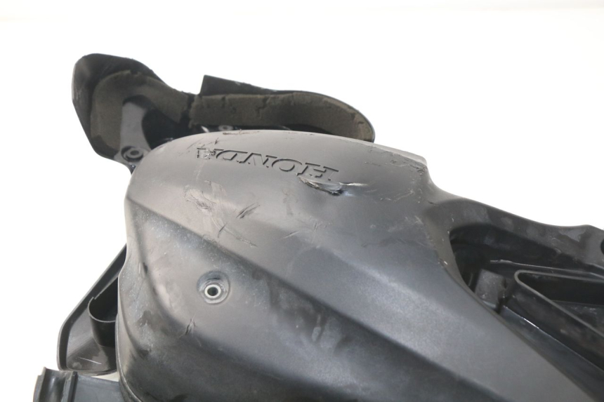photo de CACHE MOTEUR HONDA NSS EX FORZA 250 (2005 - 2013) - Zoom état d’usage