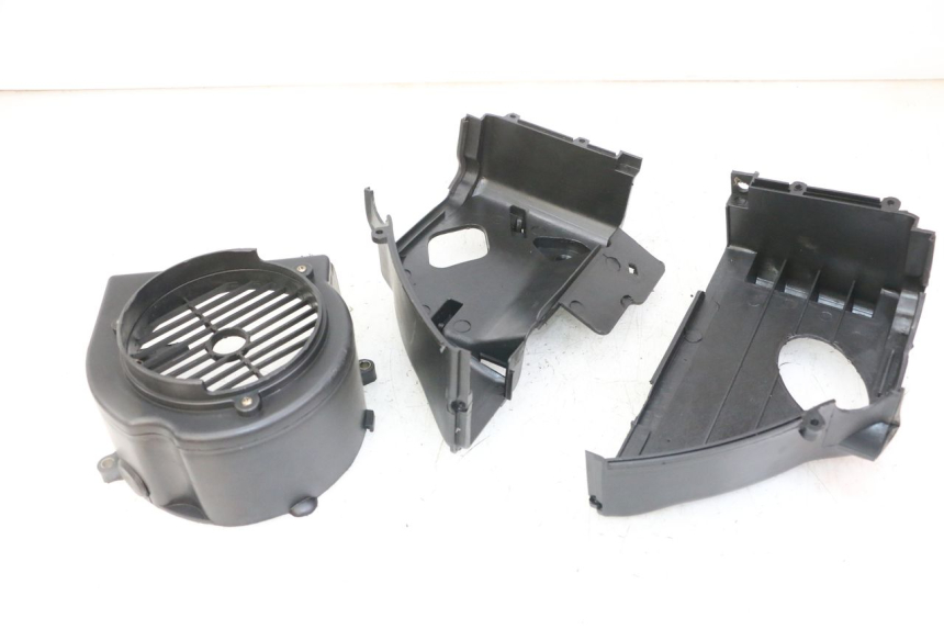 photo de CACHE MOTEUR PEUGEOT VIVACITY 125 (2010 - 2017) - Vue principale