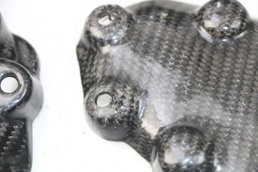 photo de CACHE MOTEUR BMW S RR ABS S1000RR 1000 (2009 - 2011) - Détails caractéristiques