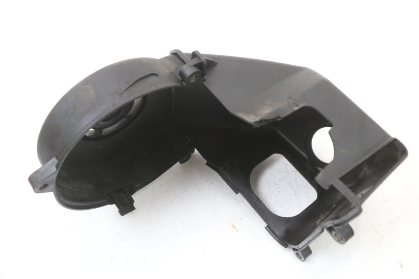 photo de CACHE MOTEUR PEUGEOT STREETZONE I 2T 50 (2018 - 2020) - Gros plan technique