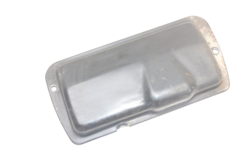 photo de CACHE MOTEUR SUZUKI GS F 500 (2004 - 2007) - Détail de la pièce