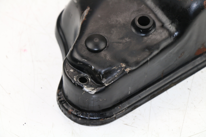 photo de CACHE MOTEUR PIAGGIO VESPA PX 125 (1997 - 2007) - Autre angle de vue