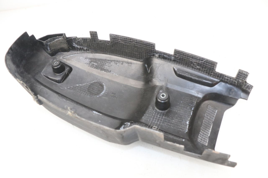 photo de CACHE MOTEUR YAMAHA XMAX X-MAX 125 (2006 - 2009) - Détail de la pièce