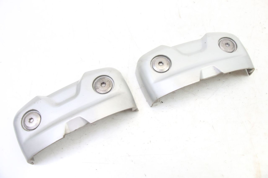 photo de CACHE MOTEUR HONDA XLV VARADERO 125 (2000 - 2006) - Détail de la pièce