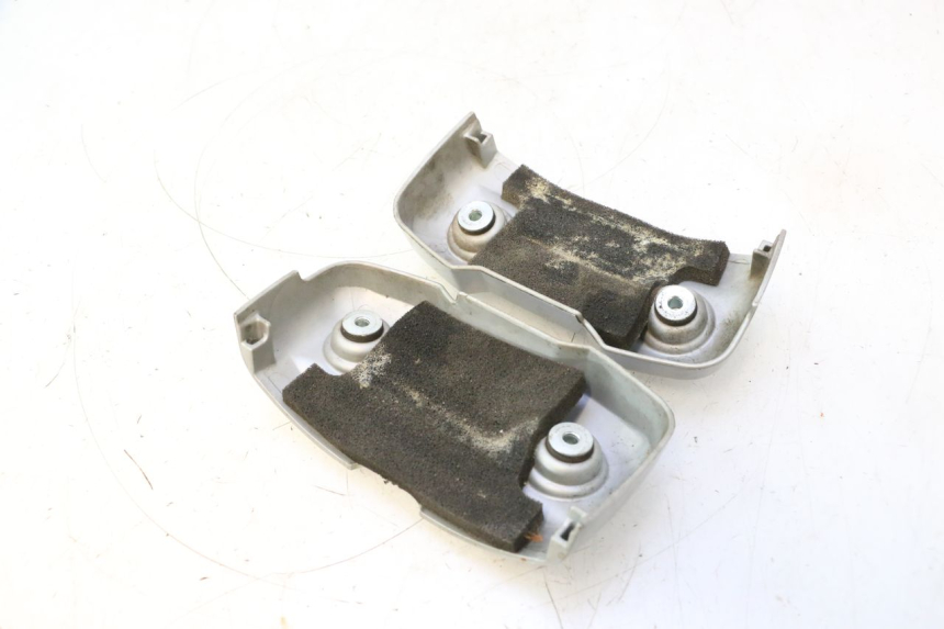 photo de CACHE MOTEUR HONDA XLV VARADERO 125 (2007 - 2012) - Détail de la pièce