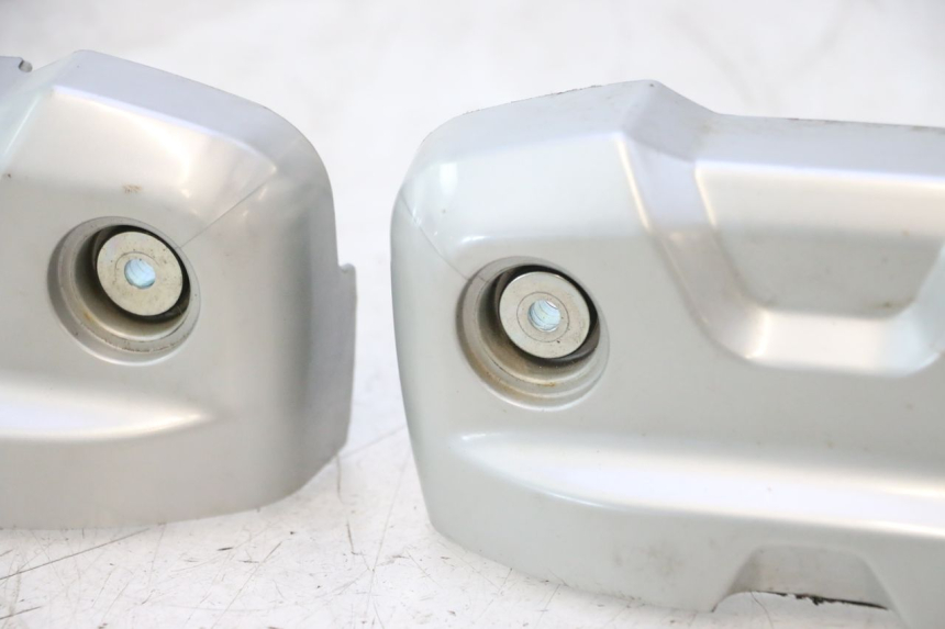 photo de CACHE MOTEUR HONDA XLV VARADERO 125 (2007 - 2012) - Pièce contrôlée