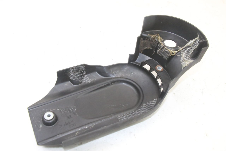 photo de CACHE MOTEUR YAMAHA NEOS NEO'S 4T 50 (2008 - 2016) - Gros plan technique