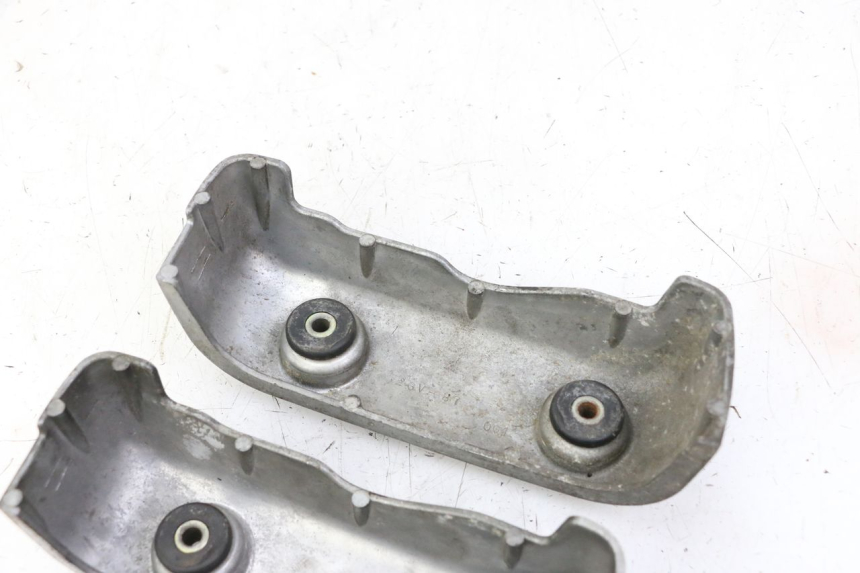 photo de CACHE MOTEUR YAMAHA XV VIRAGO 535 (1988 - 2004) - Zoom état d’usage