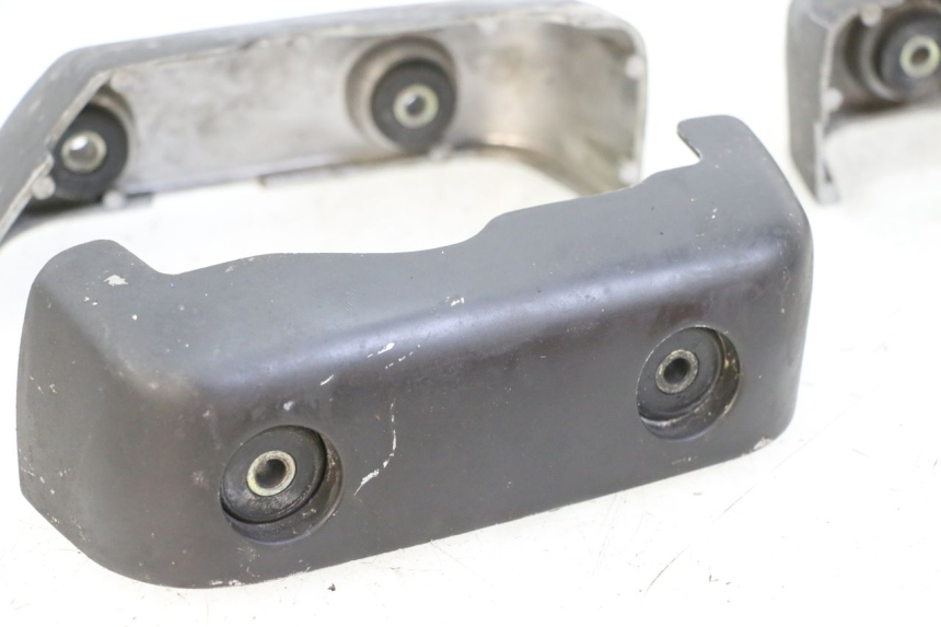 photo de CACHE MOTEUR YAMAHA XV VIRAGO 535 (1988 - 2004) - Marquages et références