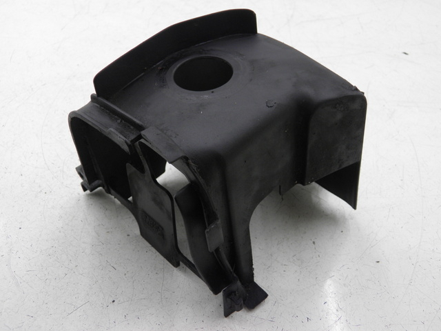 photo de CACHE MOTEUR YAMAHA YN NEO'S 50 (1997 - 2004) - Autre angle de vue