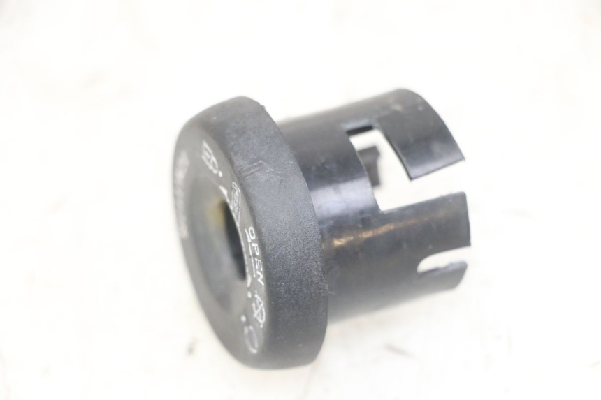 photo de CACHE NEIMAN MBK BOOSTER SPIRIT NAKED 50 (2004 - 2017) - Zoom état d’usage