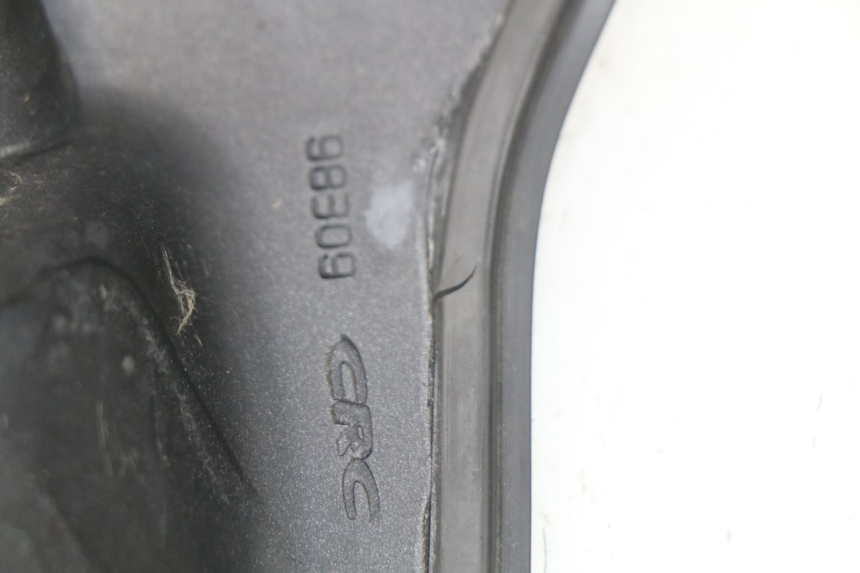 photo de CACHE NEIMAN MV AGUSTA BRUTALE R WALLY 910 (2008 - 2008) - État de surface