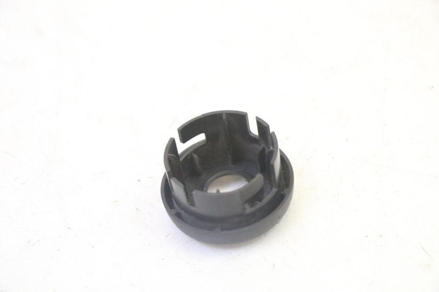 photo de CACHE NEIMAN HONDA FES S-WING SWING ABS 125 (2007 - 2015) - Zoom état d’usage