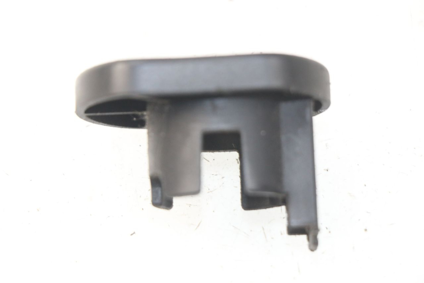 photo de CACHE NEIMAN SYM ORBIT 2 4T 50 (2008 - 2017) - Autre angle de vue