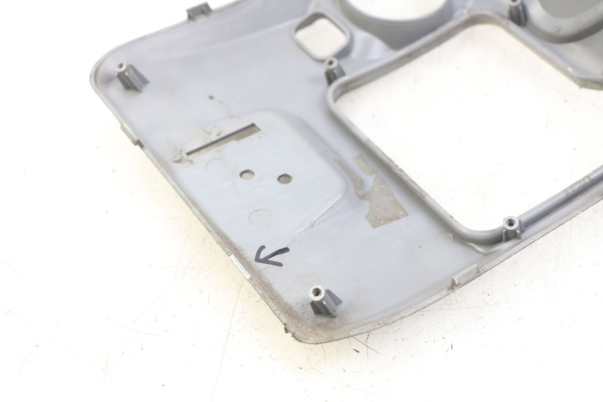 photo de CACHE NEIMAN DAELIM S3 125 (2010 - 2017) - Zoom état d’usage