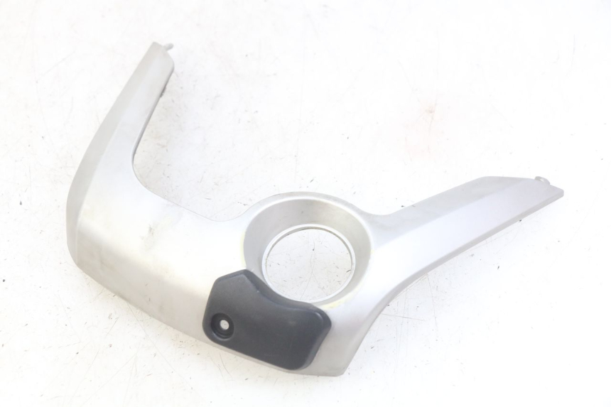 photo de CACHE NEIMAN MBK SKYCRUISER 125 (2010 - 2013) - Gros plan technique