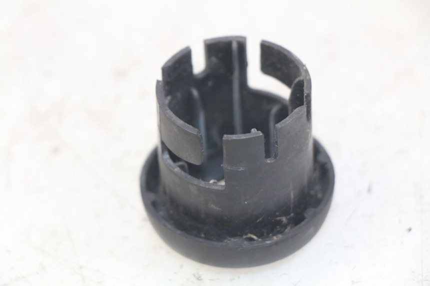 photo de CACHE NEIMAN MBK SKYLINER 125 (1998 - 2001) - Zoom état d’usage