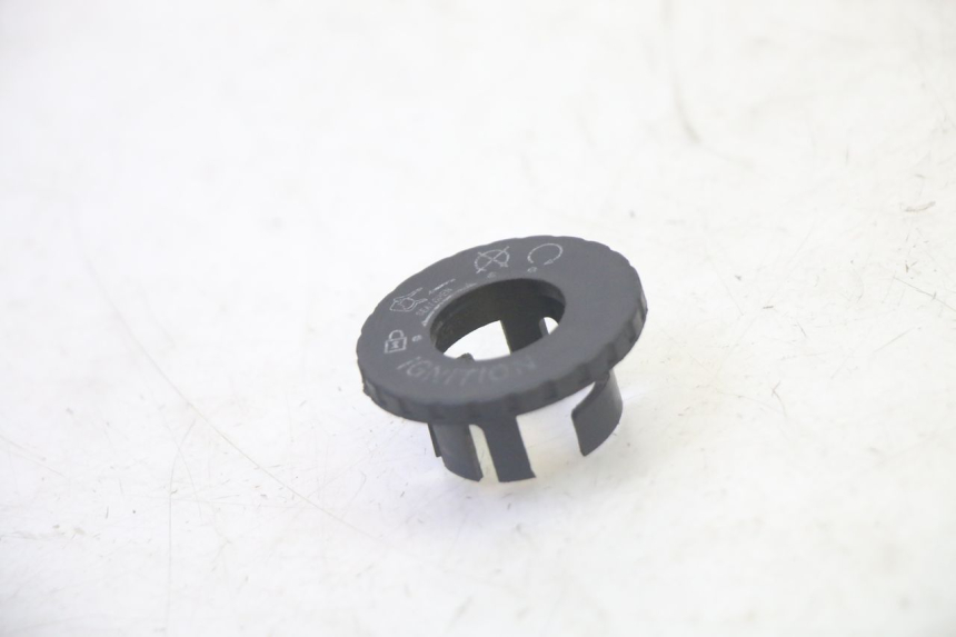 photo de CACHE NEIMAN PEUGEOT TWEET PRO CARGO 50 (2018 - 2022) - Vue principale