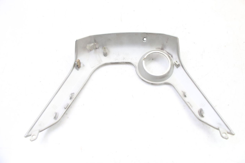 photo de CACHE NEIMAN YAMAHA X-MAX XMAX 125 (2010 - 2013) - Gros plan technique