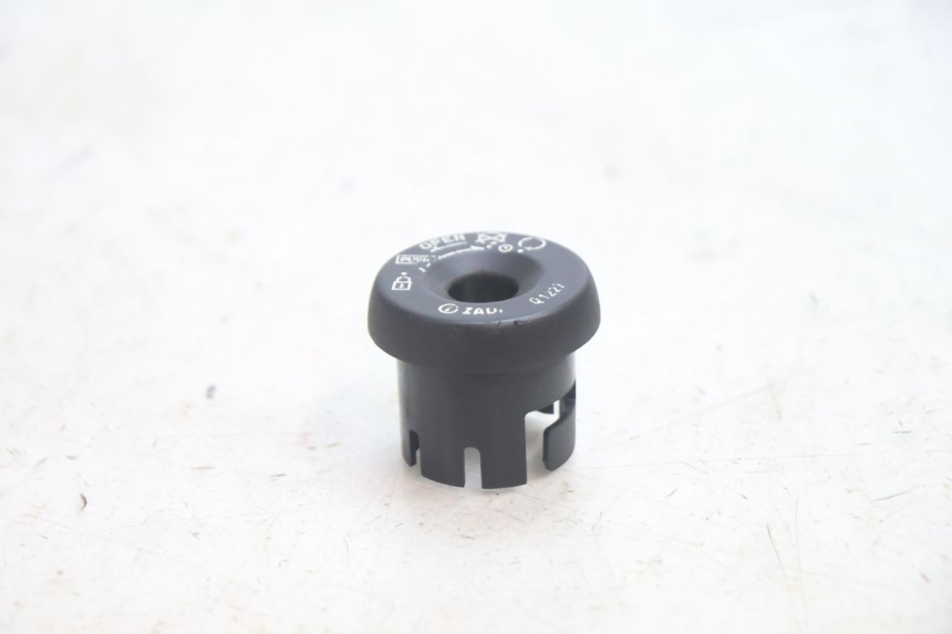 photo de CACHE NEIMAN YAMAHA YP MAJESTY 125 (2002 - 2006) - Détail de la pièce