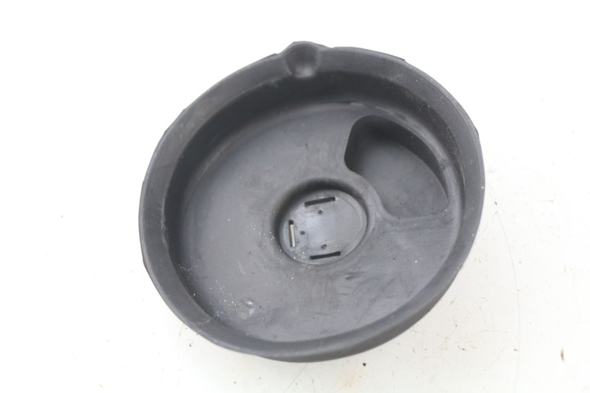 photo de CACHE POUSSIERE PHARE HYOSUNG AQUILA GV 125 (2009 - 2016) - Vue principale