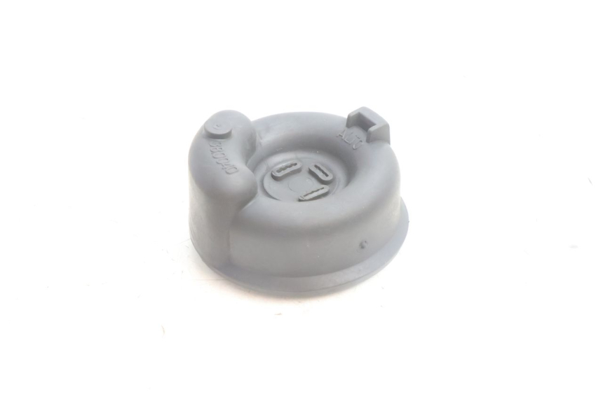 photo de CACHE POUSSIERE PHARE BMW C1 125 (2000 - 2003) - Détail de la pièce