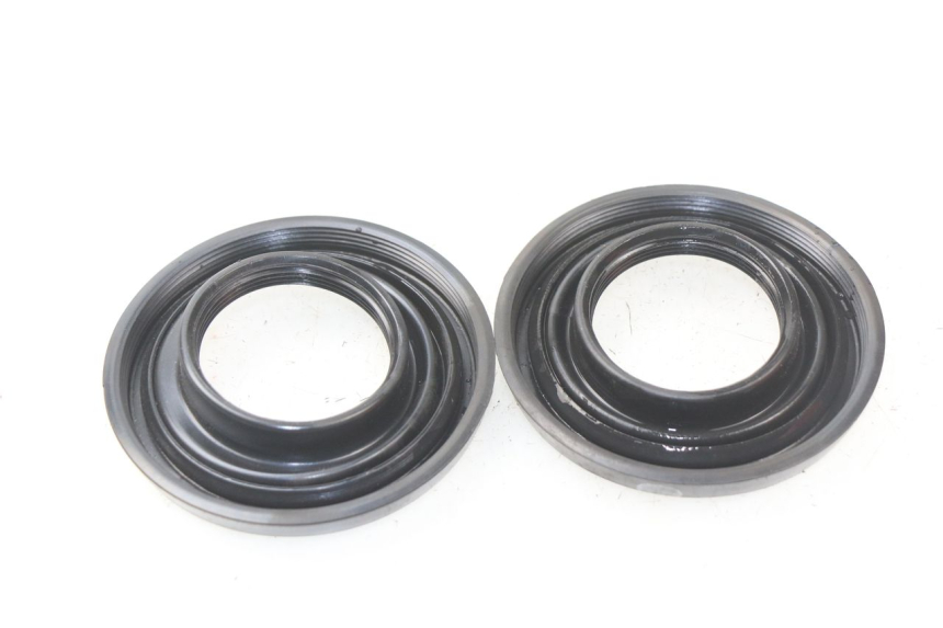 photo de CACHE POUSSIERE PHARE SUZUKI GSX-R GSXR K16 1000 (2012 - 2016) - Détail de la pièce