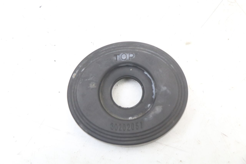 photo de CACHE POUSSIERE PHARE PEUGEOT DJANGO 125 (2014 - 2017) - Détail de la pièce