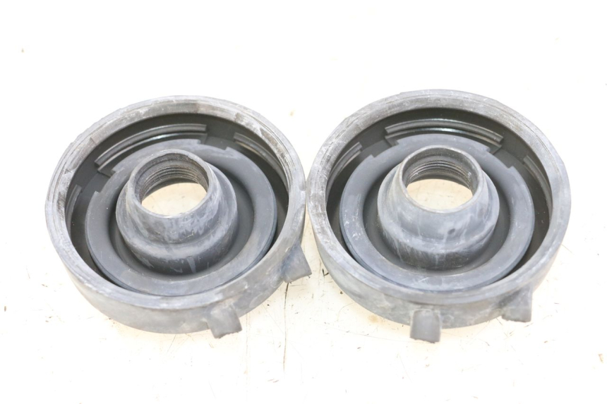 photo de CACHE POUSSIERE PHARE SUZUKI BURGMAN 125 (2018 - 2021) - Détail de la pièce