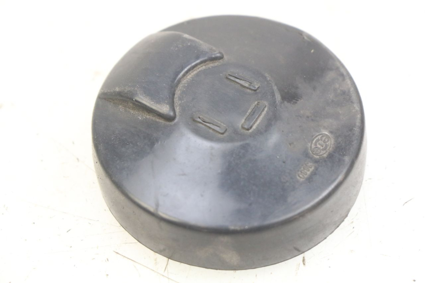 photo de CACHE POUSSIERE PHARE PIAGGIO VESPA S 2T 50 (2007 - 2014) - Détail de la pièce