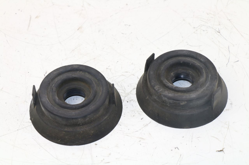 photo de CACHE POUSSIERE PHARE YAMAHA X-MAX XMAX 250 (2006 - 2009) - Vue principale