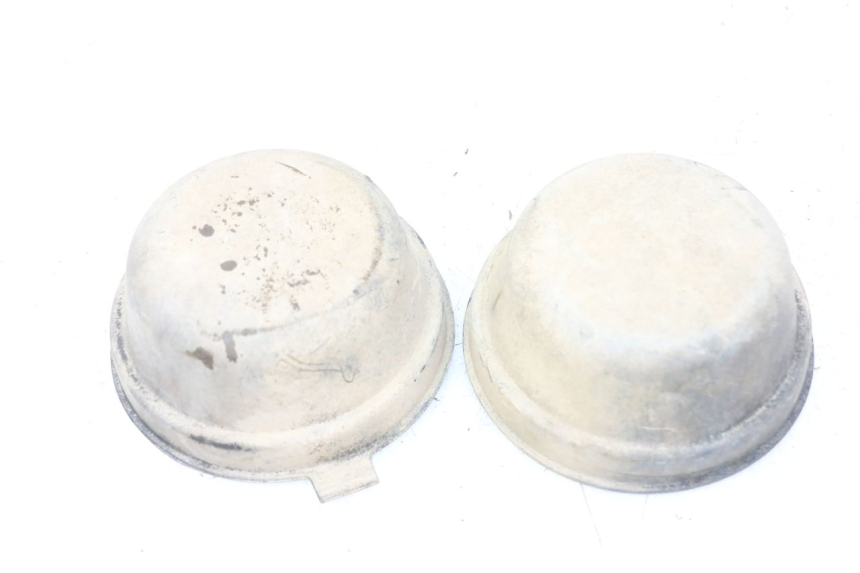 photo de CACHE POUSSIERE PHARE YAMAHA YFM GRIZZLY 550 (2008 - 2015) - Détail de la pièce