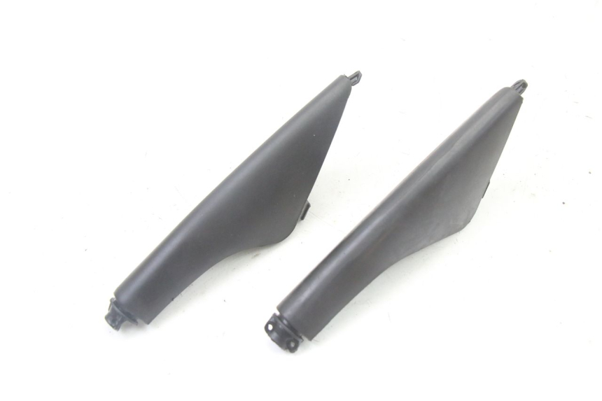 photo de CACHE RETROVISEUR APRILIA ATLANTIC 125 (2003 - 2009) - Autre angle de vue