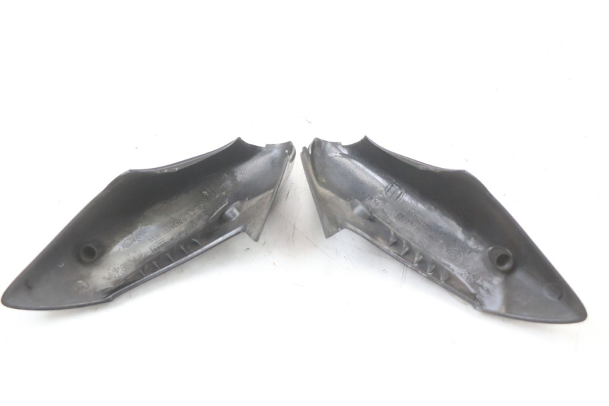photo de CACHE RETROVISEUR BMW C1 125 (2000 - 2003) - Autre angle de vue