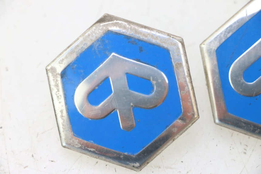 photo de CACHE ROUE PIAGGIO MP3 500 (2016 - 2018) - Vue d’ensemble