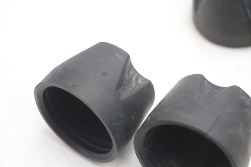 photo de CACHE ROUE KYMCO MXU R 250 (2004 - 2010) - Autre angle de vue