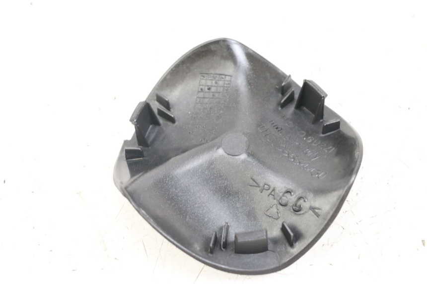 photo de CACHE ROUE MOTO GUZZI NORGE 8V GT 1200 (2011 - 2016) - Détail de la pièce