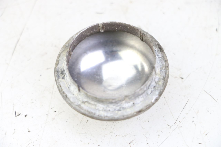 photo de CACHE ROUE PIAGGIO VESPA GRANTURISMO 200 (2004 - 2005) - Détail de la pièce