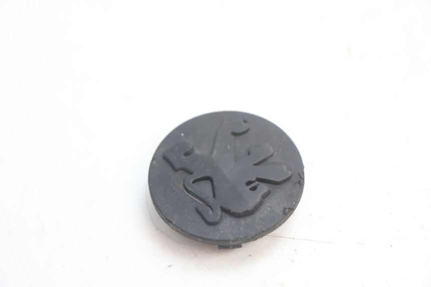 photo de CACHE ROUE PEUGEOT SPEEDFIGHT LC 50 (1996 - 2002) - Détail de la pièce