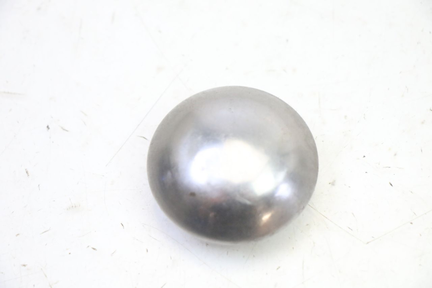 photo de CACHE ROUE PIAGGIO SUPER LX 125 (2000 - 2003) - Détail de la pièce