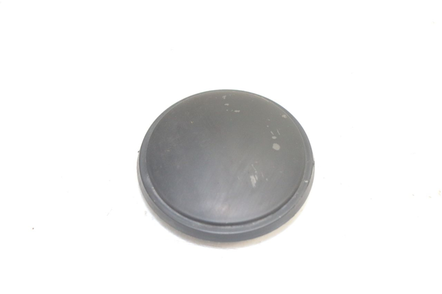 photo de CACHE ROUE PIAGGIO VESPA PK FL 2T 50 (1990 - 1996) - Vue principale